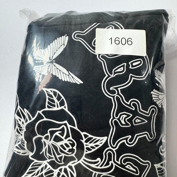 BRATZ Graphic Jogger Sweatpants 2XL Black Wash Drawstring Y2k Whimsigoth Retro - Picture 12 of 12